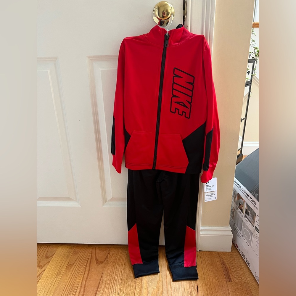 Kids Nike track suit